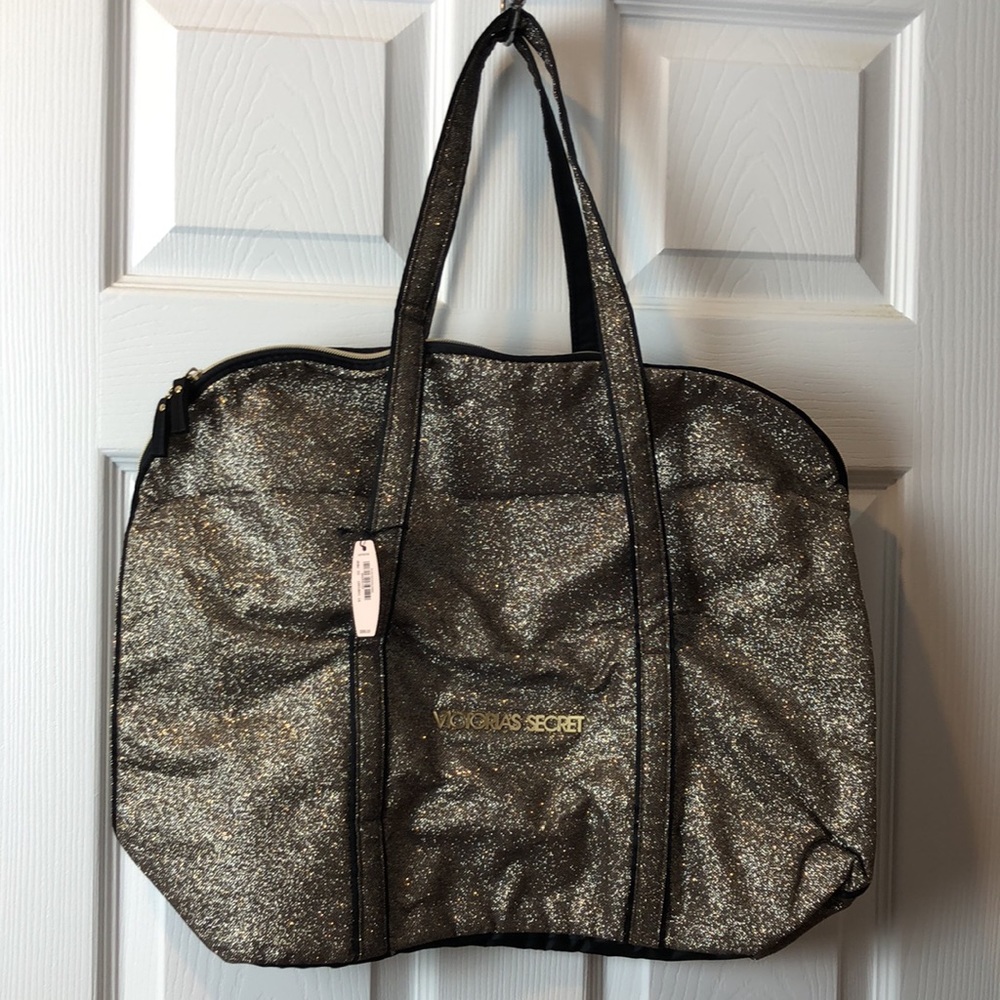 Victoria Secret tote/Overnight Bag